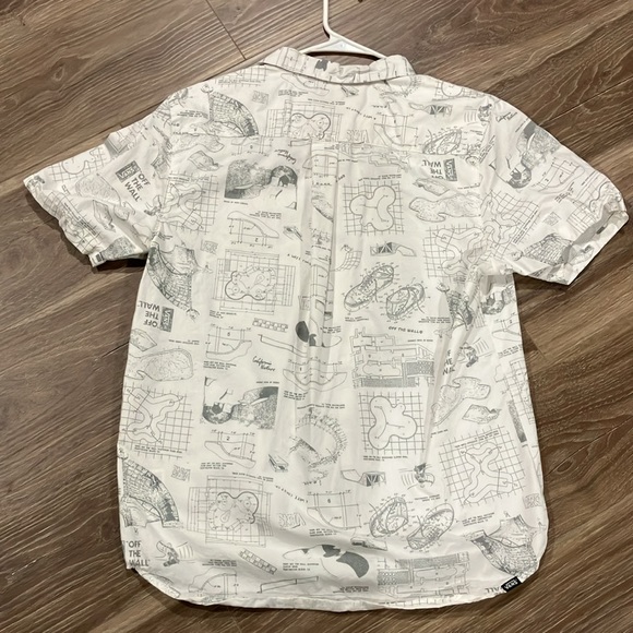 Vans Men’s Button Down Shirt - Picture 5 of 7